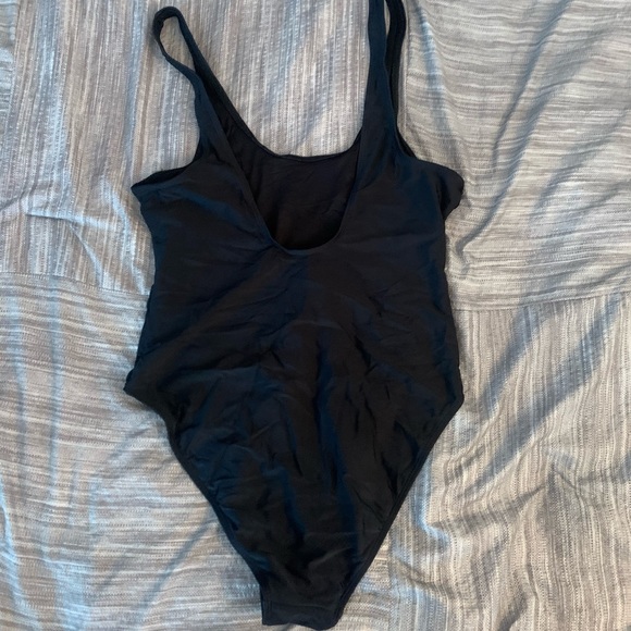 Boohoo One-Piece Swimsuit - Picture 4 of 5